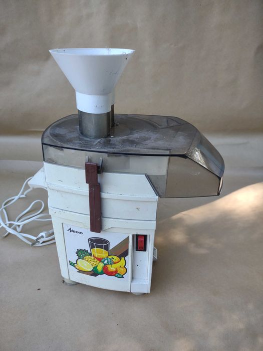 Sokowirówka MESKO SWS-1 PRL 200W