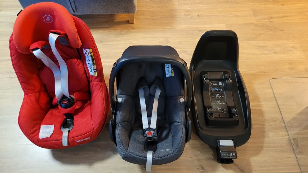Zestaw fotelików samochodowych maxi cosi baza peble+ pearl+