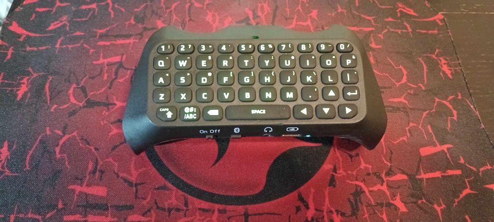 Sprzedam p5 plus wireless keyboard for ps5