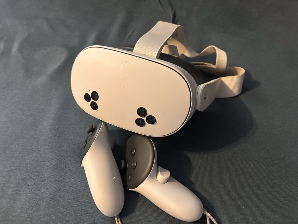 Oculus Meta Quest 3S 125 GB | Jak nowy | Na gwarancji | Mało używany