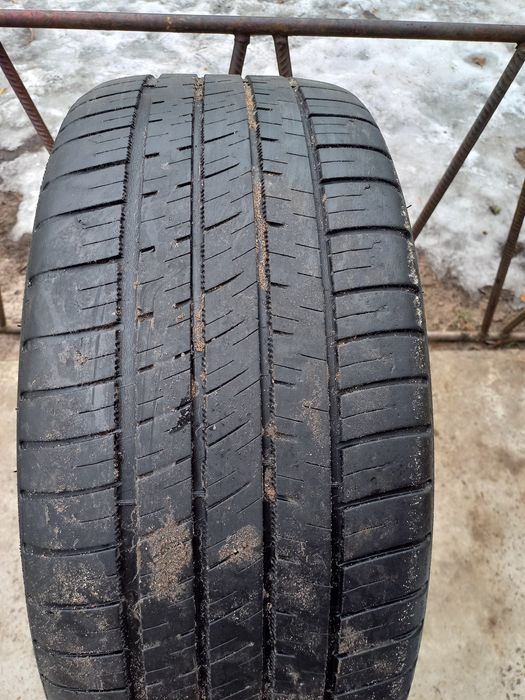 Шини Pirelli Cinturato Strada Sport A/S та Michelin Pilot Sport A/S 3+