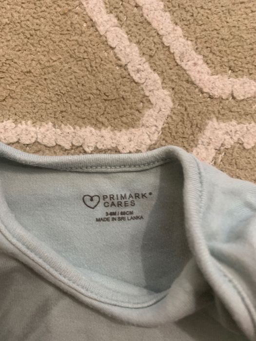 Речі на дівчинку