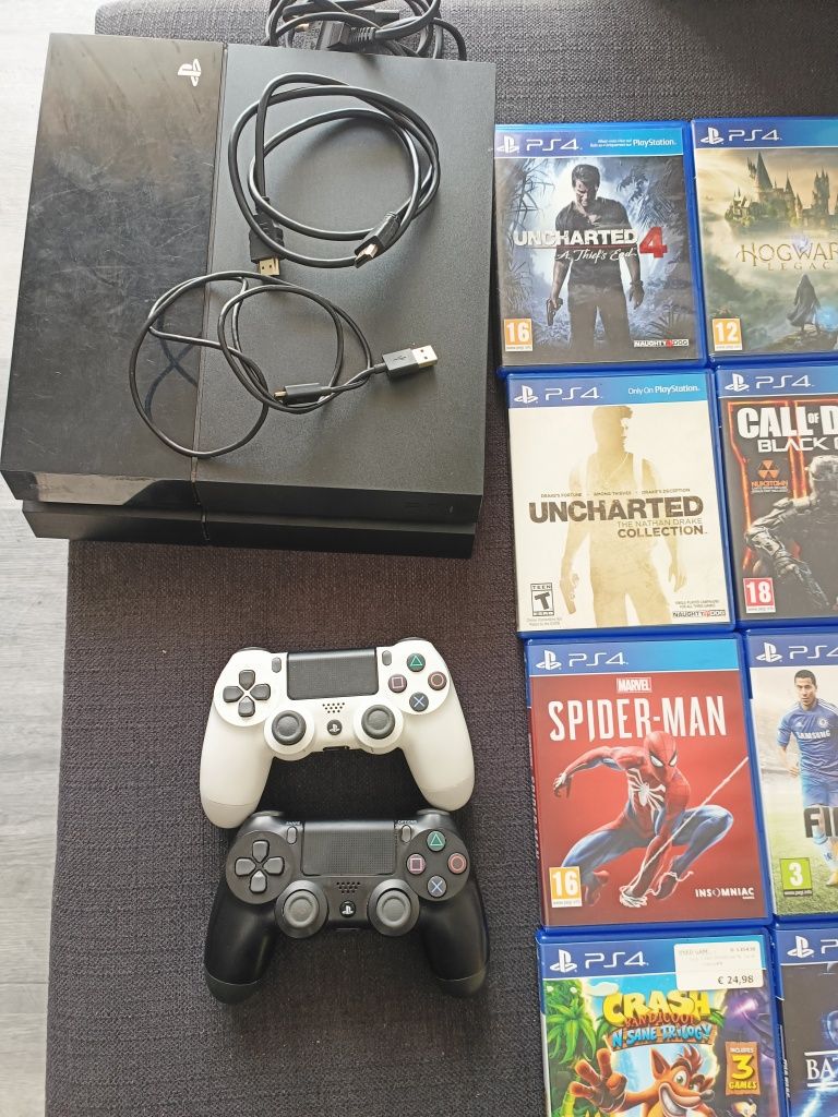Ps4 com 2 comandos