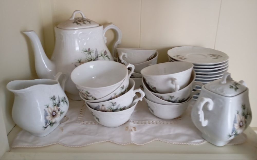 Conjunto café e conjunto de chá vista alegre