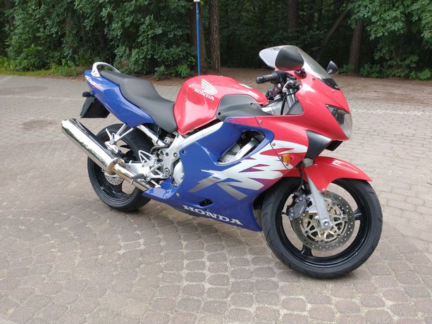 Honda CBR F4 ORGINAŁ w BDB stanie