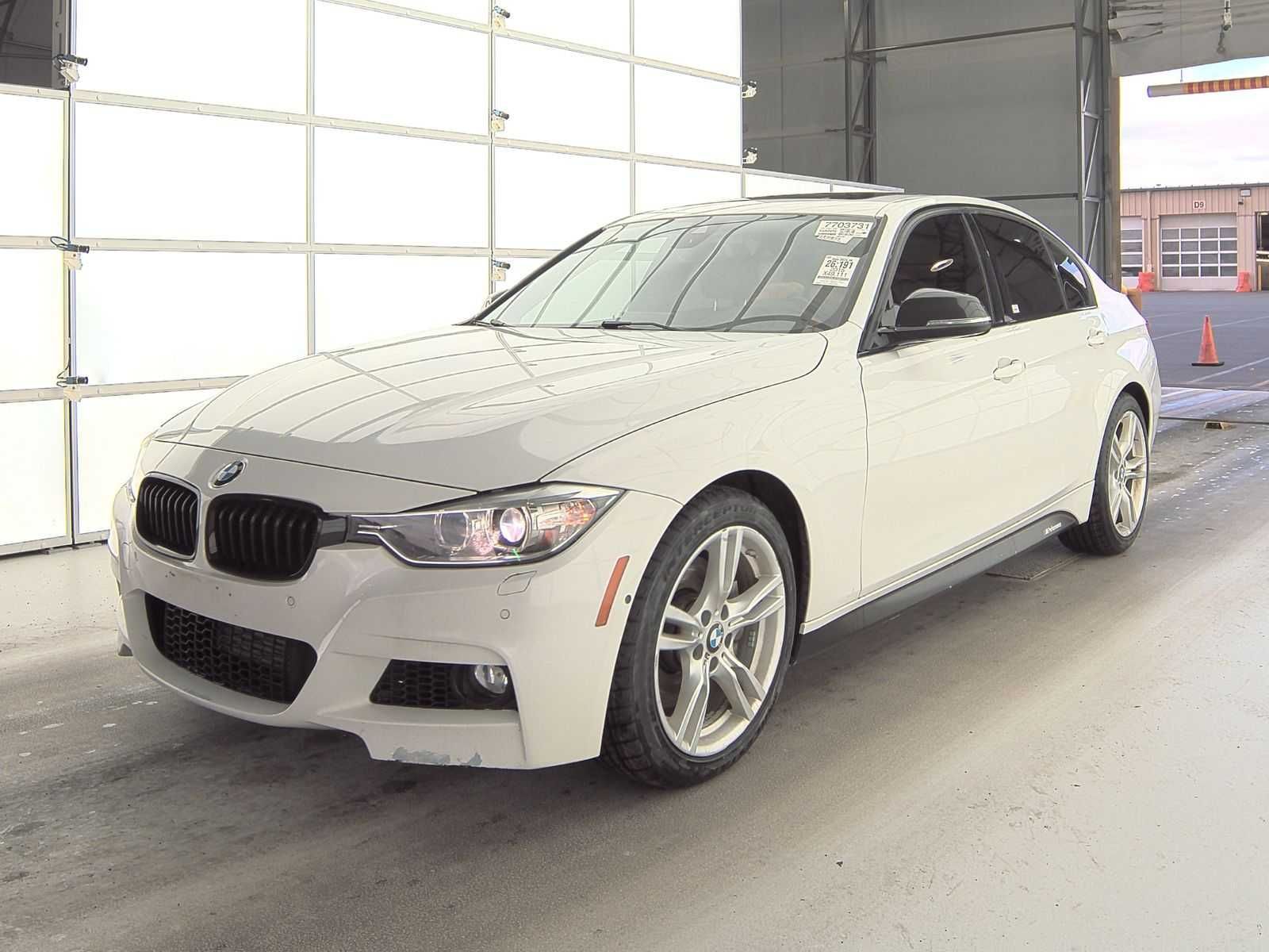 BMW 328I xDrive 2015