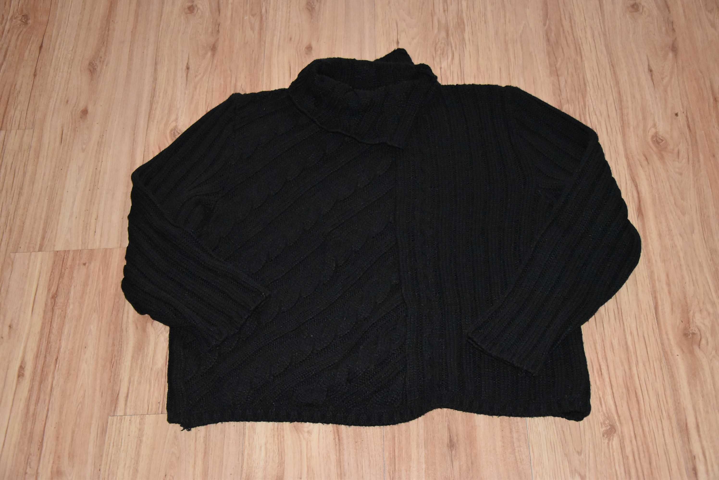Czarny grubszy sweter,golf roz 48/50/52