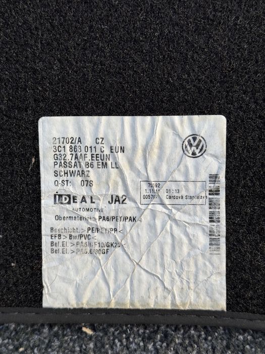 Коврики оригінальні на VW Passat B7 B6 Ворсові 3C1 863 011 C
