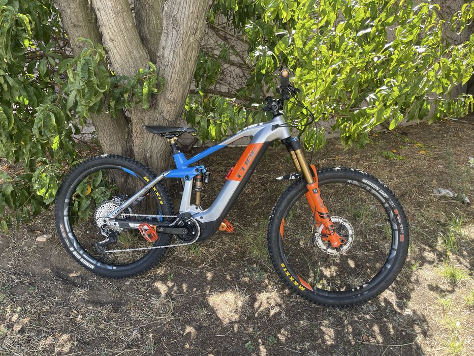 E-bike cube action Team 160