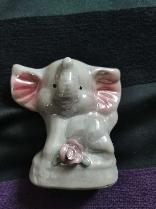 Figurka słonika na szczęście