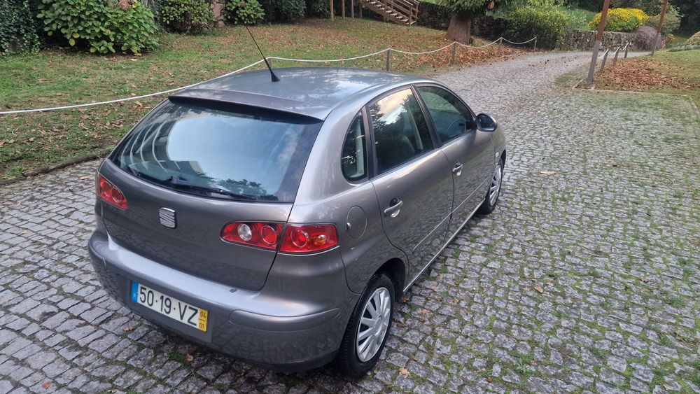 Seat ibiza 1.2 12V 70Cv gasolina
Ano 2004/01 Nacional