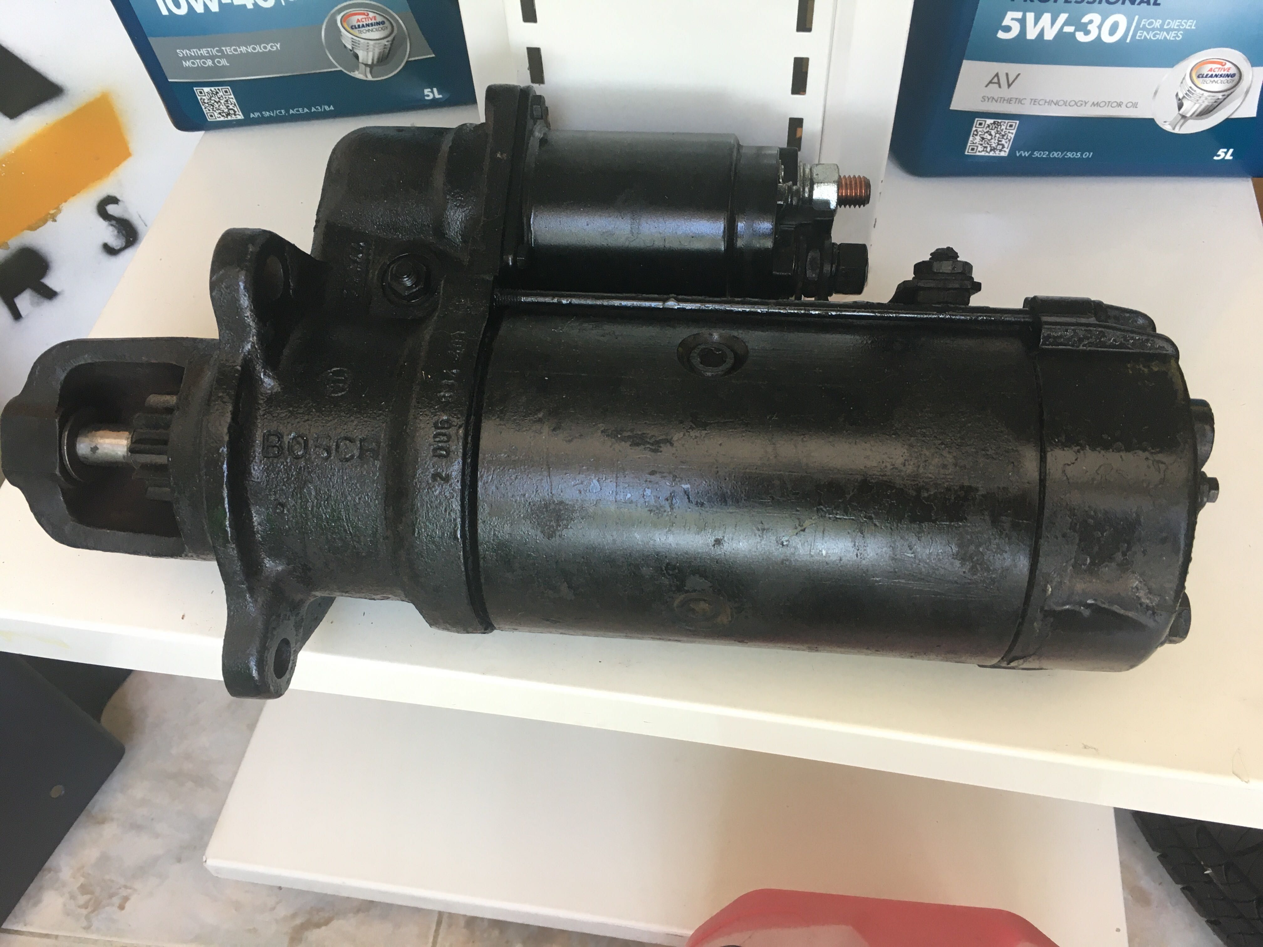 Motor de arranque Scania 124 reconstruído