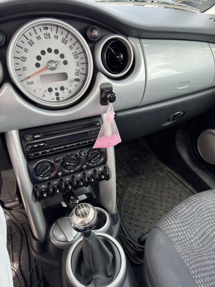 Mini Cooper 1.6 120km, 2003r