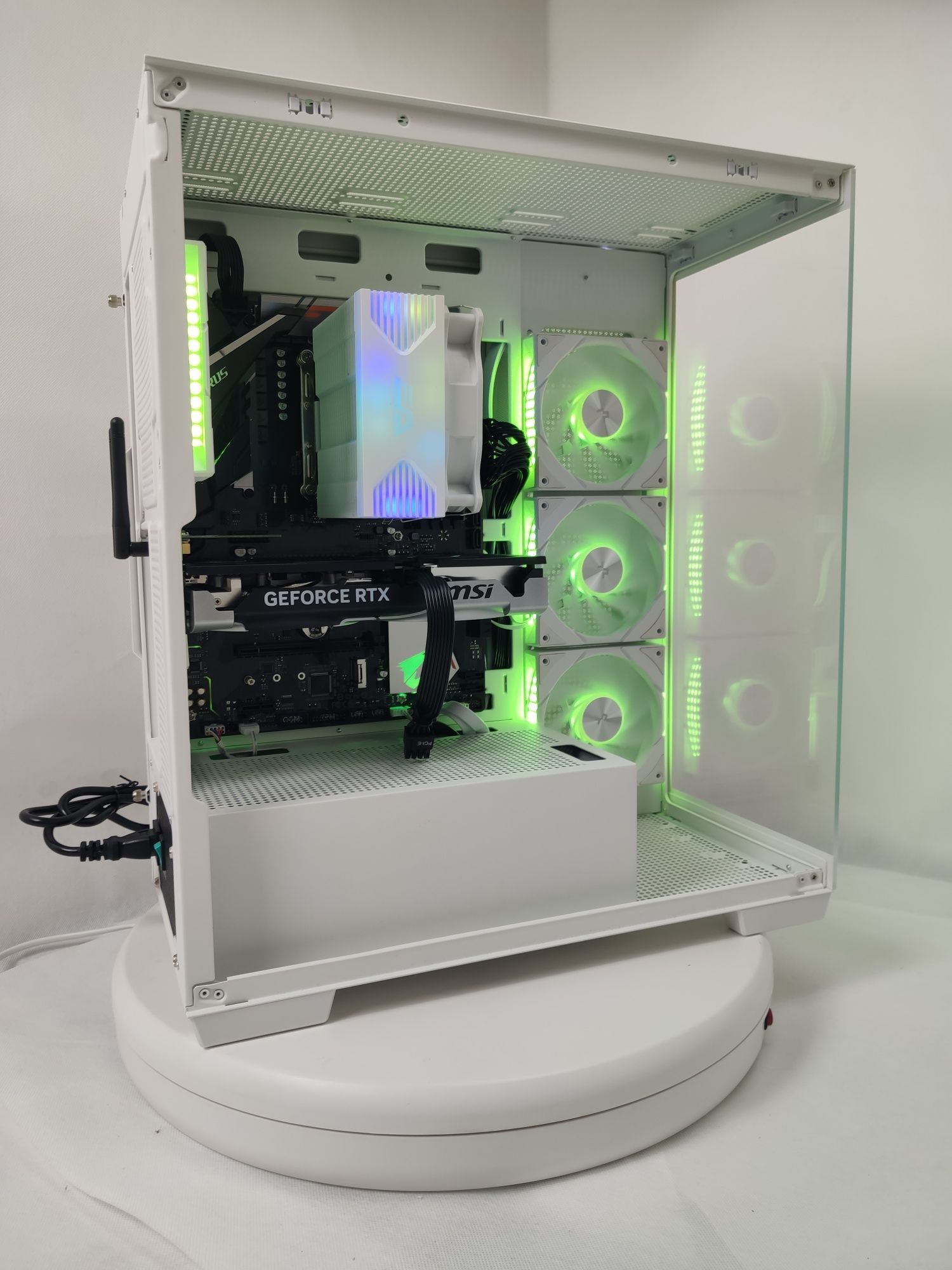 Komputer Gamingowy Ryzen 7 5700x3d, RTX 5060 Ti, 32 GB RAM,SSD