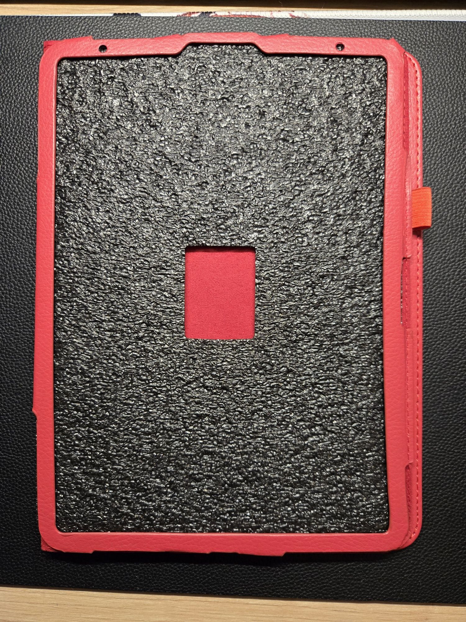 Etui tablet iPad 11" – czerwone