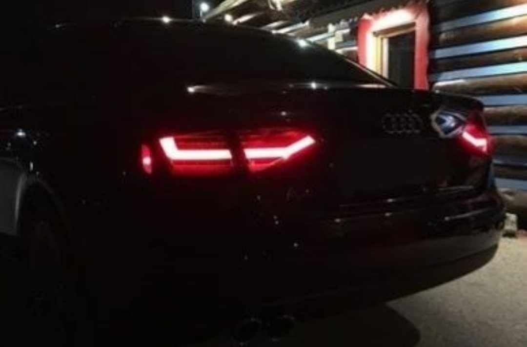 Farolins audi a4 sedan