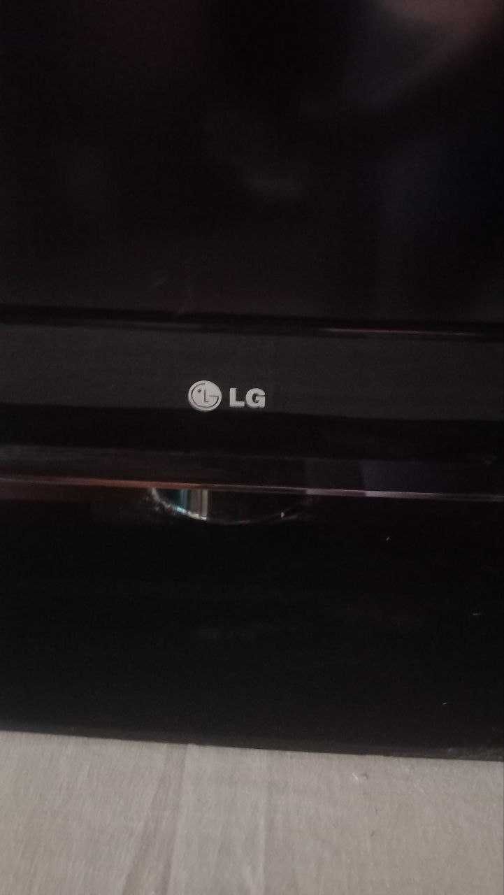 TV LG FHD de 47 polegadas/120 cm
