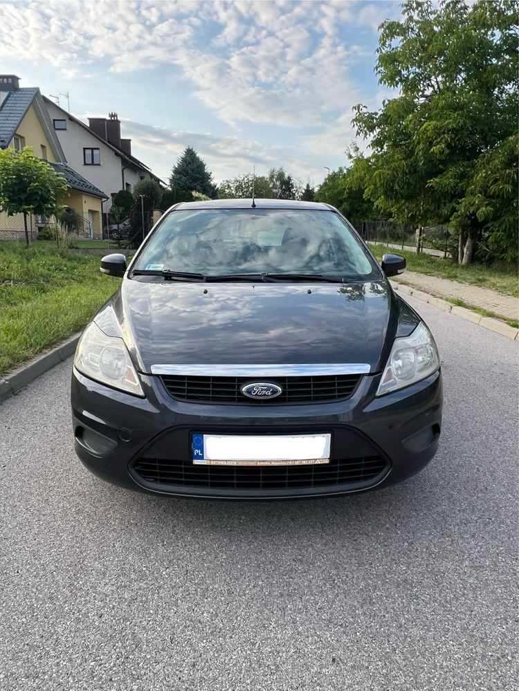 Ford Focus Mk2 Lift Hatchback 1.6 Benzyna 2009r Klimatyzacja