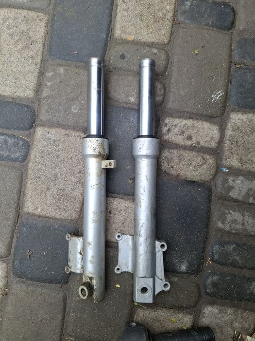 Перья вилки на скутер Viper