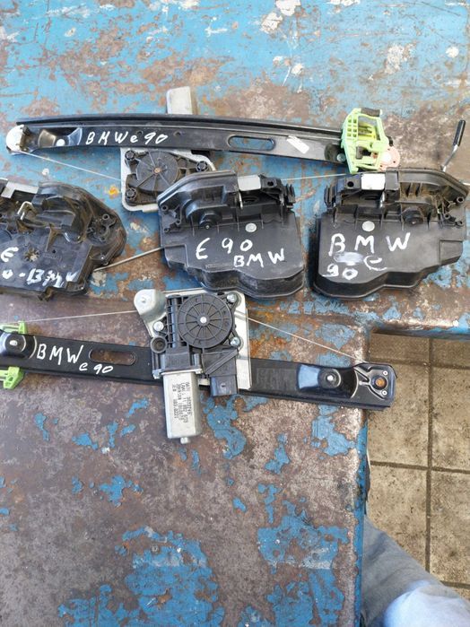 Elevadores e fechos de Portas BMW E90