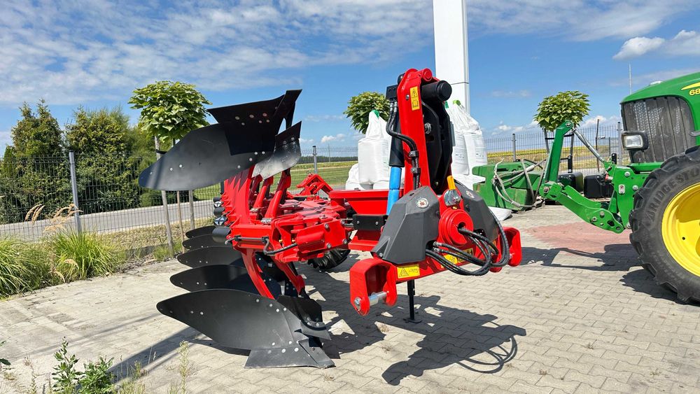 Pług obrotowy Gregoire Besson Rover 60 skiby 4 + 1 wyprzedaż rocznika