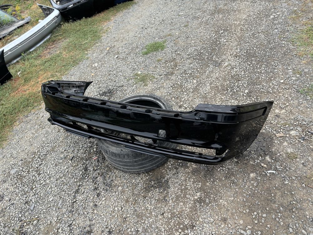 Задній бампер БМВ Е46 Універсал BMW Турінг black sapphire metallic 475