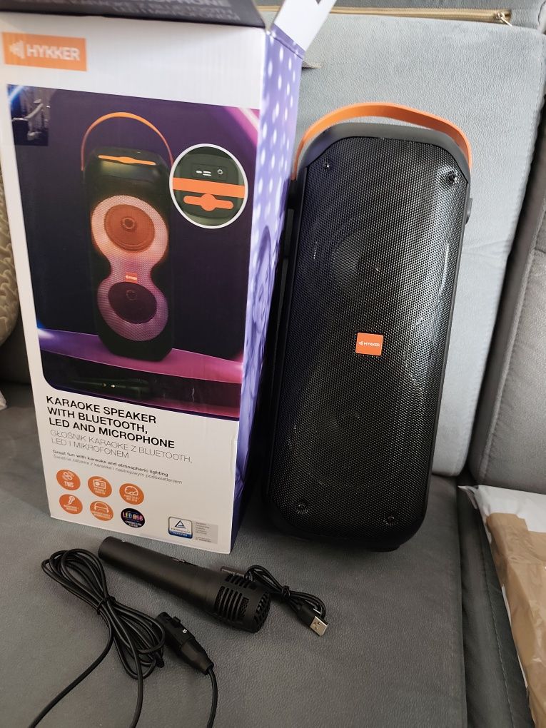Głośnik bluetooth z mikrofonem