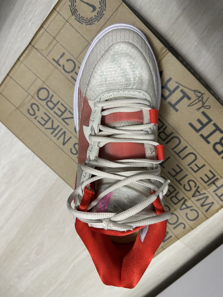 Кросівки чоловічі nike kyrie 8 light bone dj6017-002 Оригінал
