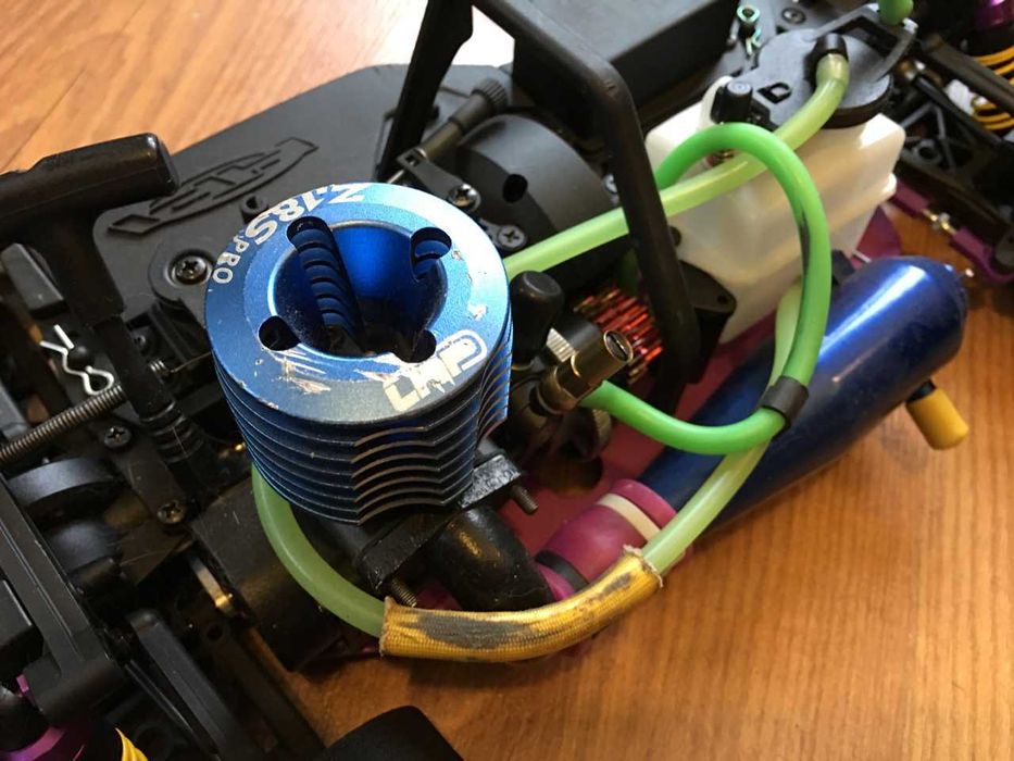 HPI Nitro RS4 ver 3 RC carro