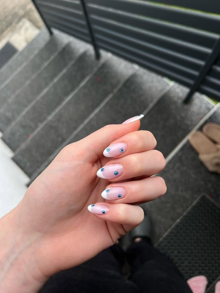 Manicure hybrydowy Bydgoszcz