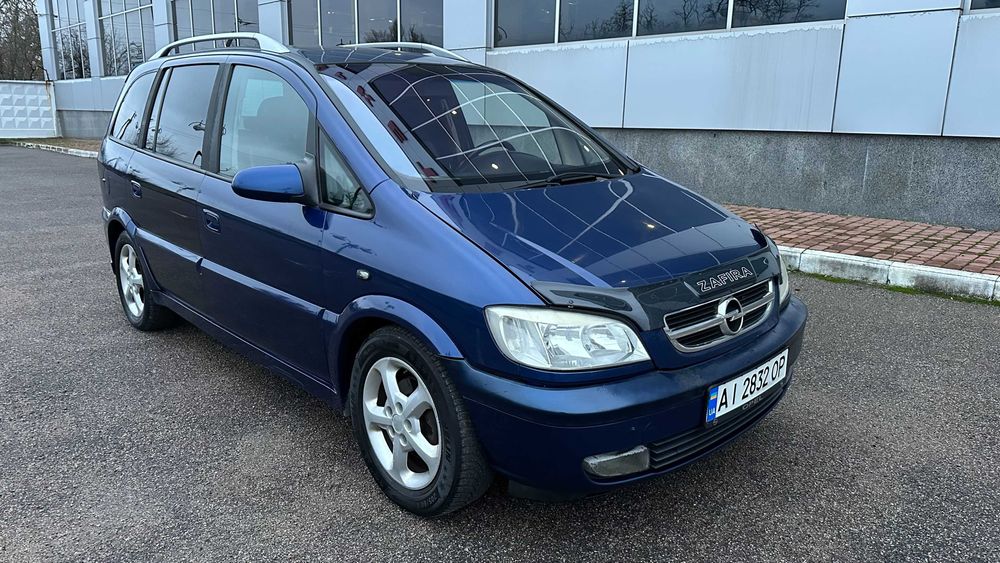 OPEL ZAFIRA 2.2D. 2004рік.