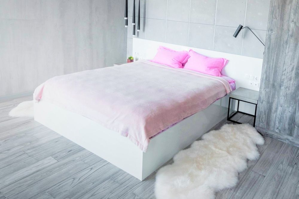 LOFT- APART Подобово Люкс Квартира, ТЦ Мануфактура, вул. Фабрична, 11