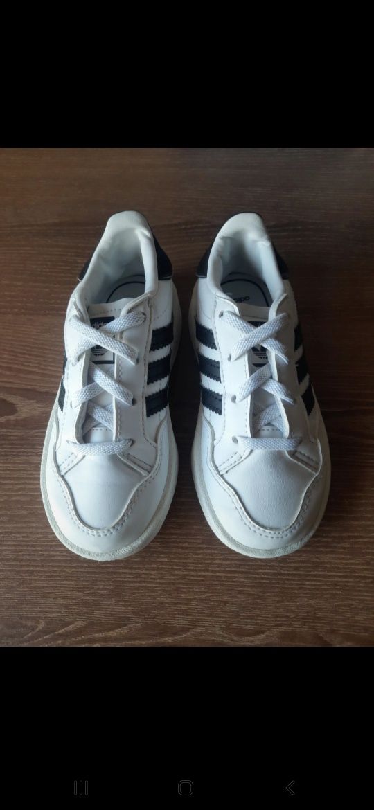 Buty sportowe ADIDAS