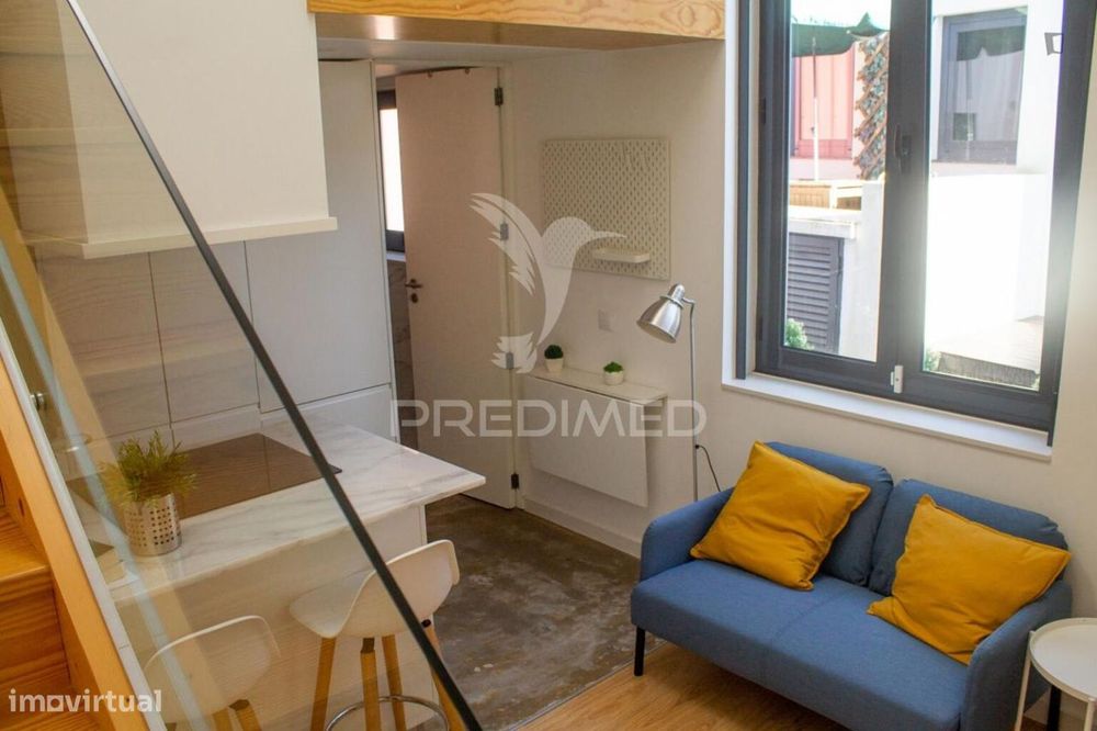 Arrenda-se Moradia T1 duplex Mobilada Porto
