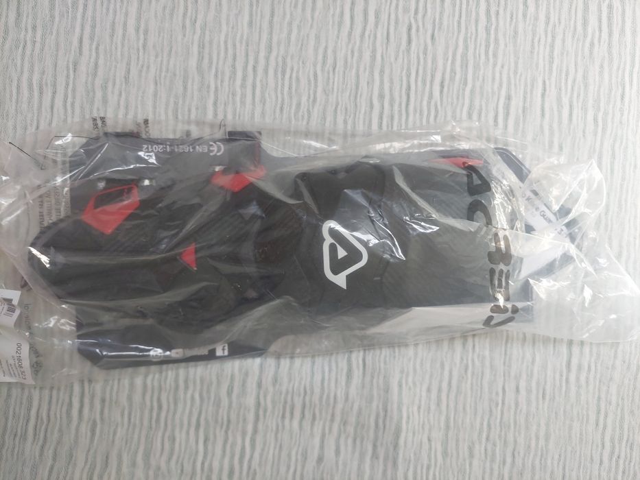 Material novo de proteção de enduro / cross