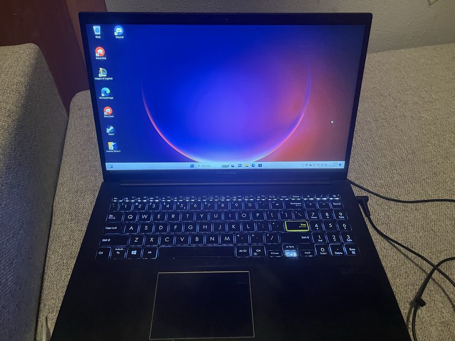 Sprzedam laptopa Asus VivoBook