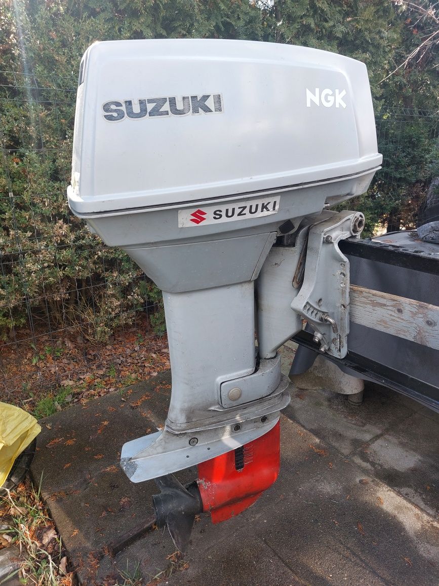 Silnik zaburtowy Suzuki 50 koni