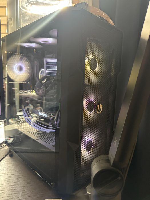 Komputer do gier (i7 12700KF, Gigabite RTX 4070Ti Super)