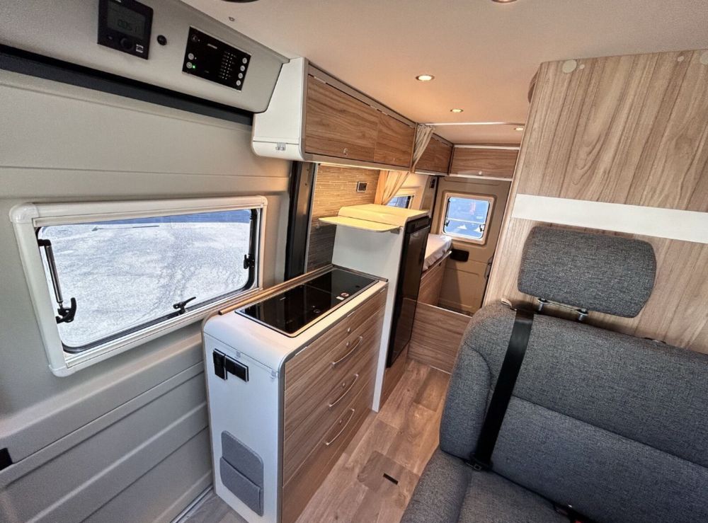 Wynajem CAMPERVAN Hymer GRAND Canyon fiat ducato namiot kampera 4os.