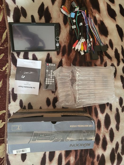 Продам автомагнітолу Kkmoon