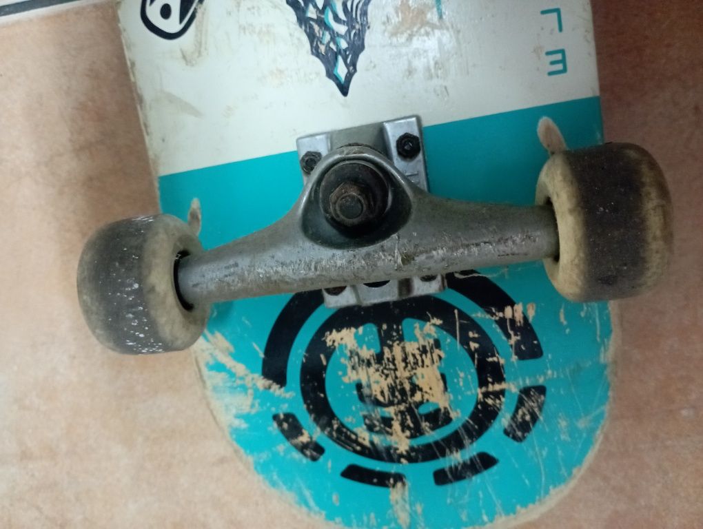 Skate Element usado