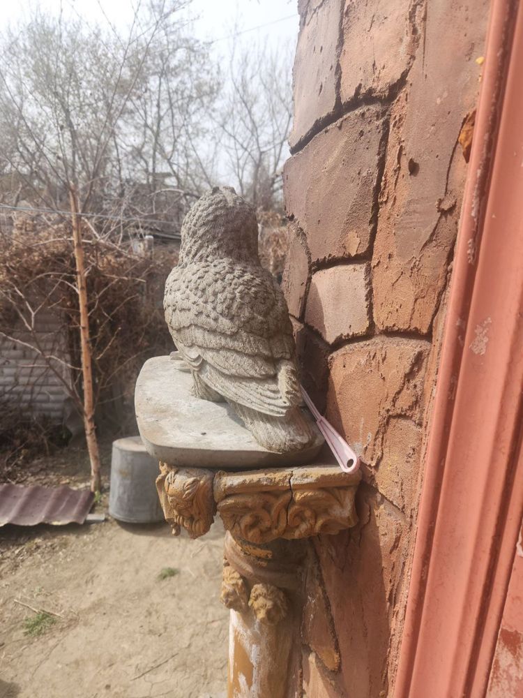 Сова садовая фигура из камня