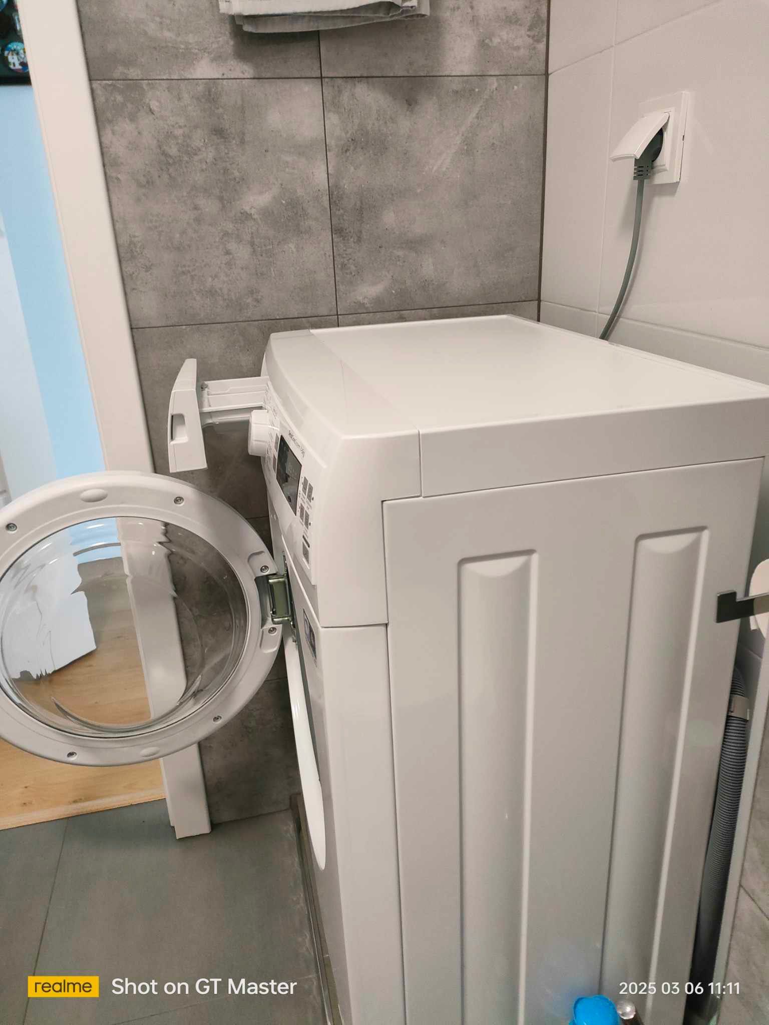 Pralka Elektrolux SensiCare 600 5 kg model EW6S1525W