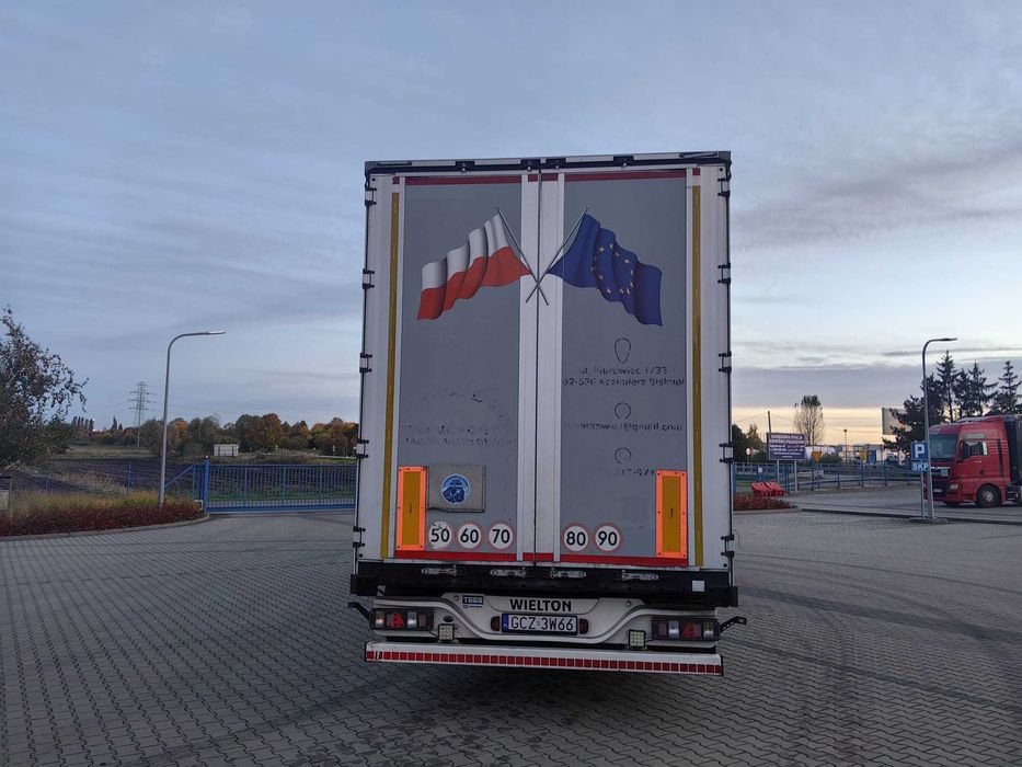 Wielton Firanka Mulda 9m 2016, komplet wyposażenia