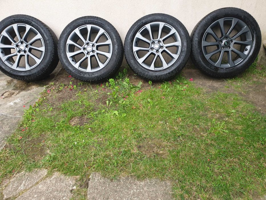 Felgi Range Rover 21 cali Opony Michelin 275/50/R21  M+S 2023 rok