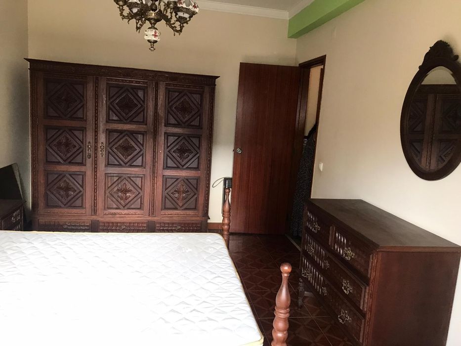 Conjunto de móveis rusticos para quarto
