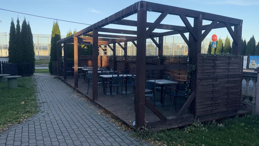 Altanka ogrodowa do restauracji