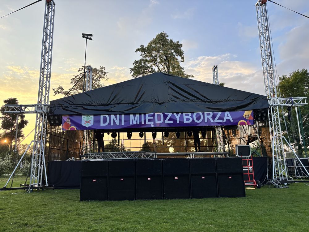 Wynajem scen sceny 8mx6m 6mx4m podesty sceniczne nagłośnienie światło