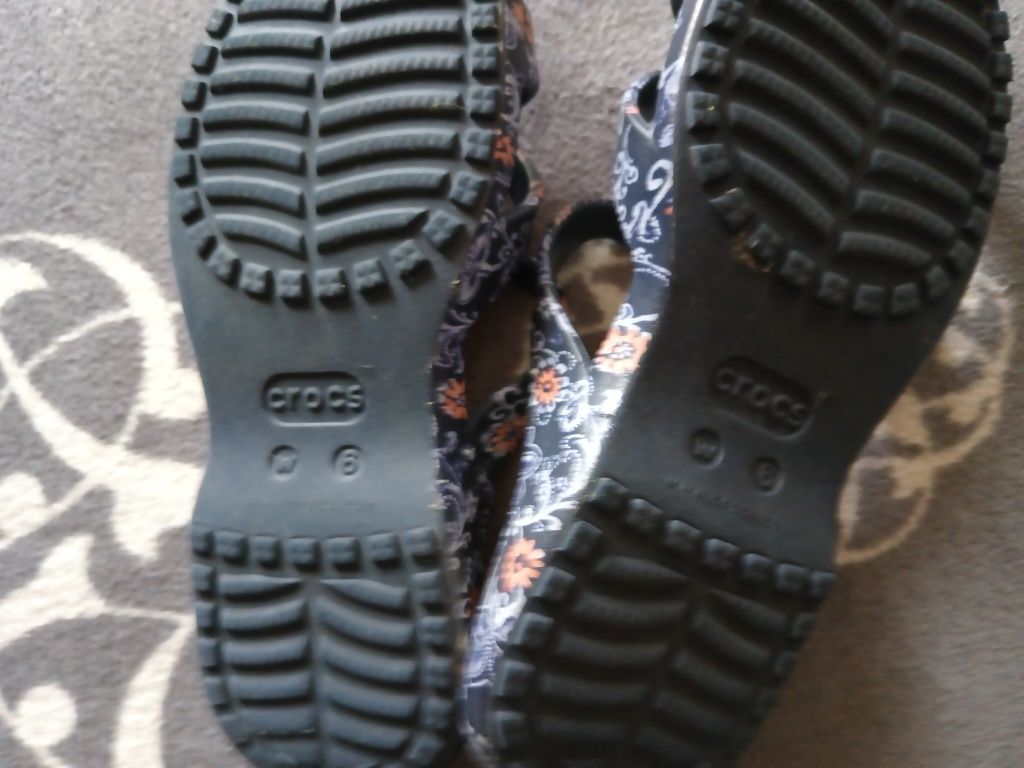 Klapki damskie Crocsy M 6