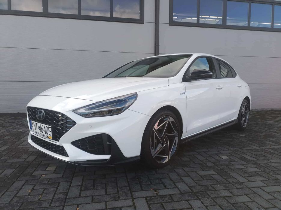 Samochody na wynajem Nowy Targ Podhale, bus do wynajęcia wypożyczalnia